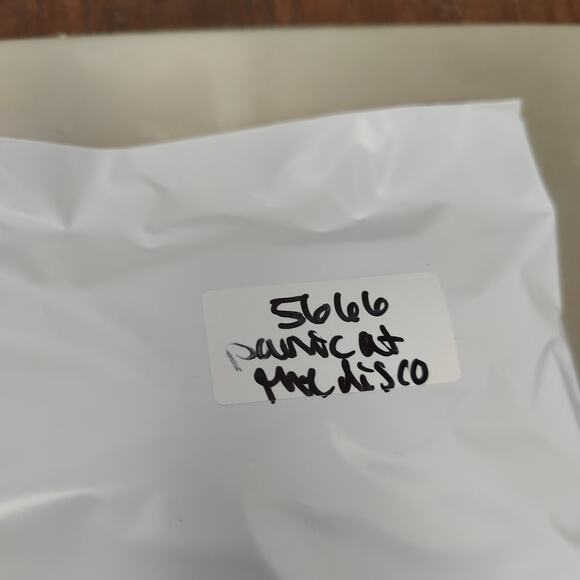 Panic at the Disco T-Shirt Mens Medium Black Rock 2018 Tour Graphic Band Tee - Picture 5 of 5